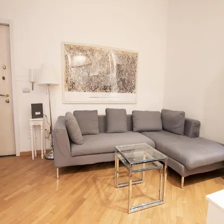 Apartamento The Rent - Cozy Two-bedroom In Porta Romana District *
