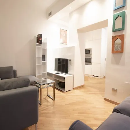 Apartment The Rent - Cozy Two-bedroom In Porta Romana District Mailand